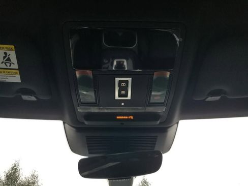 Used 2024 Jaguar E-PACE R-Dynamic SE image 25