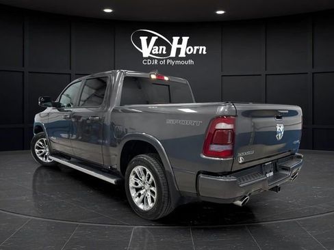 Used 2022 RAM 1500 Laramie w/ Sport Appearance Package AWD/4WD image 5