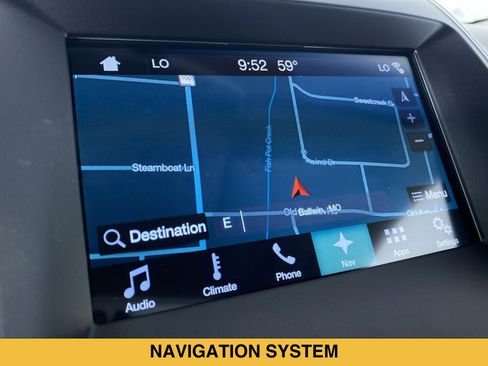 Used 2018 Ford Edge Titanium w/ Equipment Group 301A AWD/4WD image 7