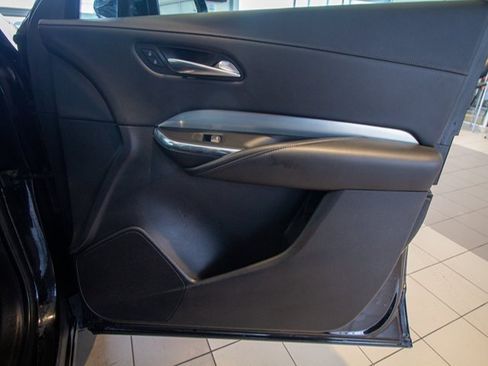 Certified 2019 Cadillac XT4 Premium Luxury image 10