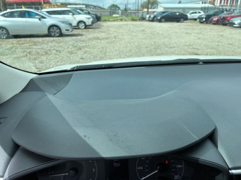 Used 2025 Toyota Corolla LE FWD image 32