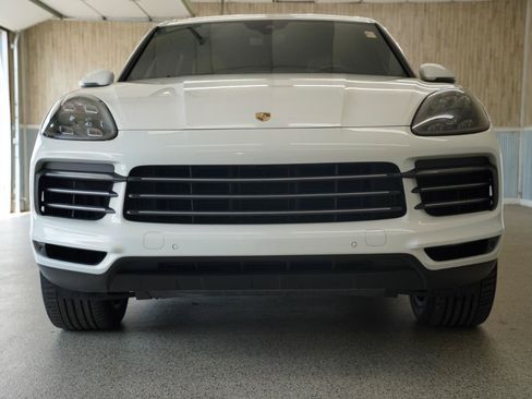 Used 2019 Porsche Cayenne S AWD/4WD image 3