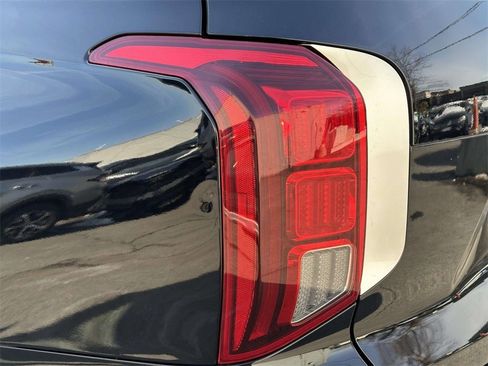 Used 2022 Hyundai Palisade Limited image 12