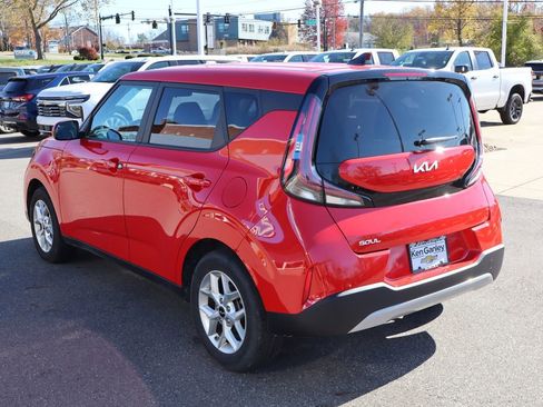 Used 2025 Kia Soul LX w/ Option Group 015 image 26