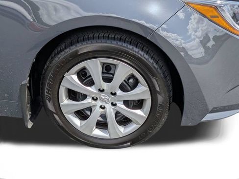 Used 2026 Toyota Corolla LE FWD image 10