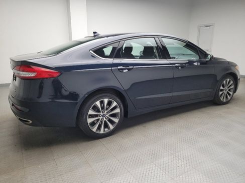 Used 2020 Ford Fusion SE image 10