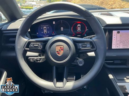 Used 2025 Porsche Macan 4S Electric AWD/4WD image 39