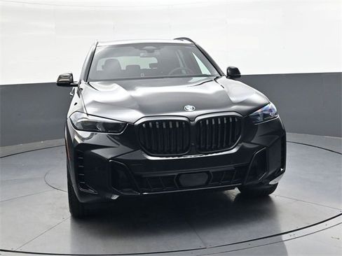 New 2026 BMW X5 xDrive40i w/ M Sport Package image 9
