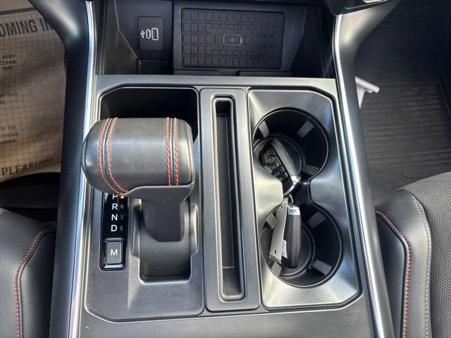 Used 2025 Ford F150 Raptor AWD/4WD image 33