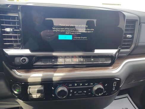 New 2026 Chevrolet Silverado 1500 LT image 17