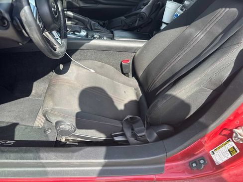 Used 2017 MAZDA MX-5 Miata RF Club RWD image 6
