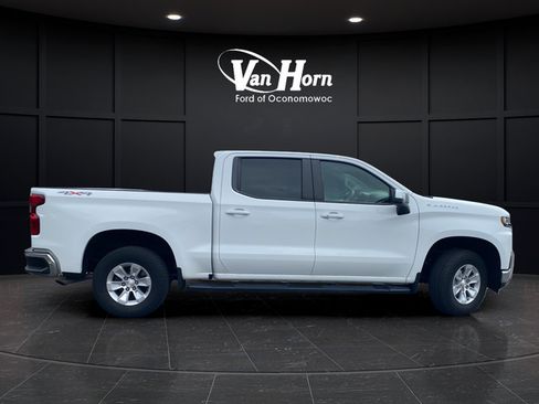 Used 2022 Chevrolet Silverado 1500 LT w/ Safety Package AWD/4WD image 8