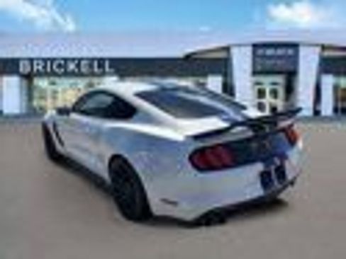 Used 2019 Ford Mustang Shelby GT350 w/ Technology Package image 30