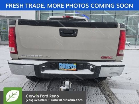 Used 2009 GMC Sierra 1500 SLT w/ SLT Convenience Package image 9