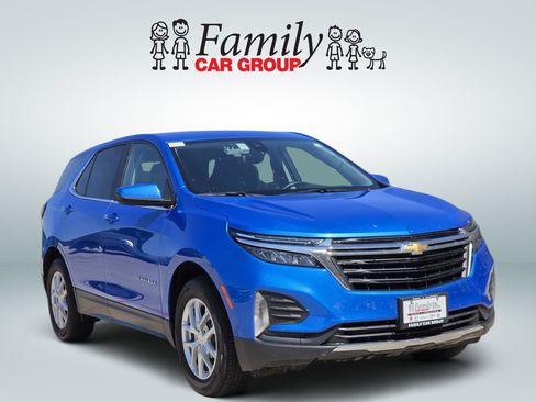 Used 2024 Chevrolet Equinox LT AWD/4WD image 2