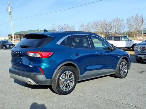 Used 2020 Ford Escape SEL image 2