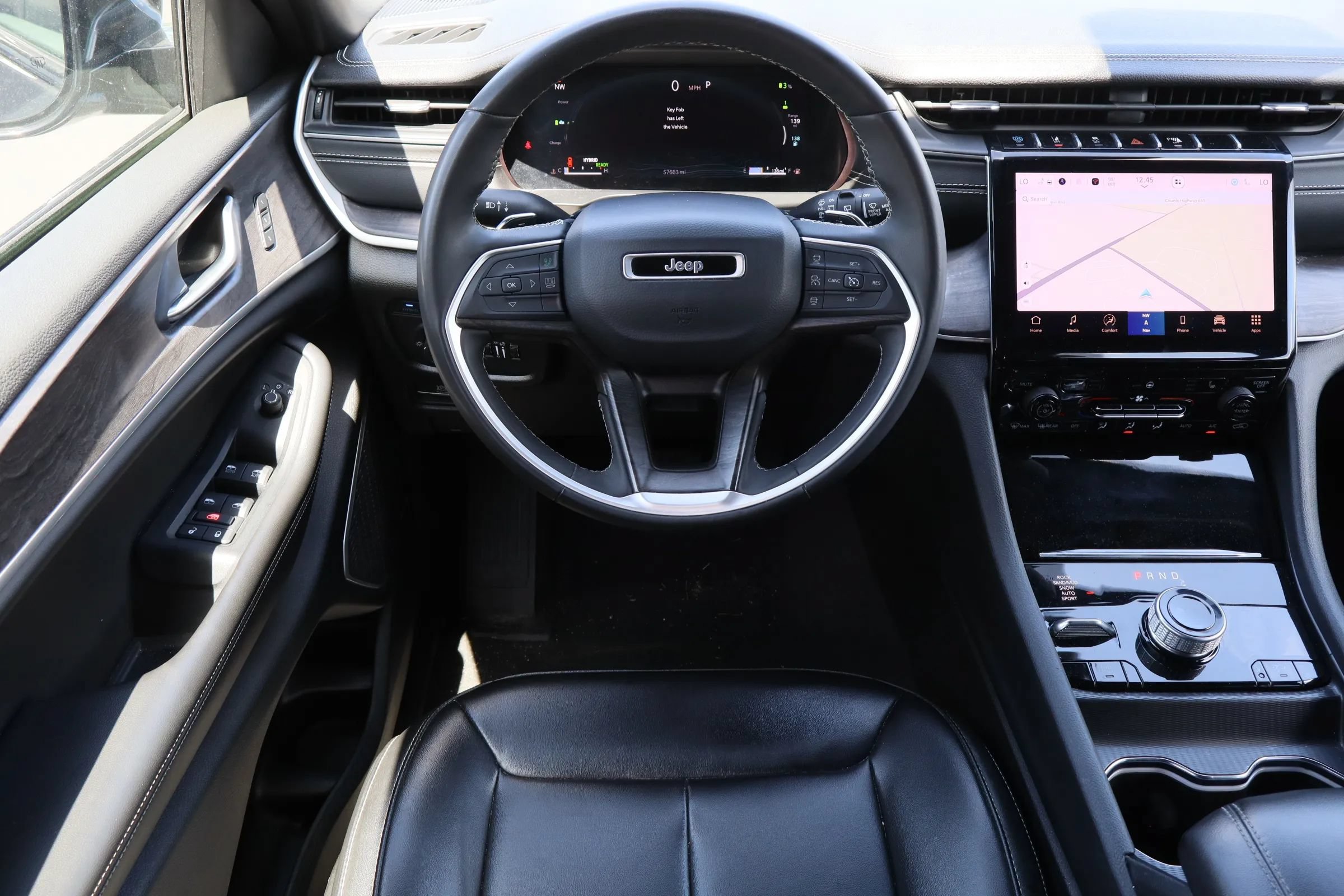 Used 2024 Jeep Grand Cherokee Limited 4xe AWD/4WD image 23