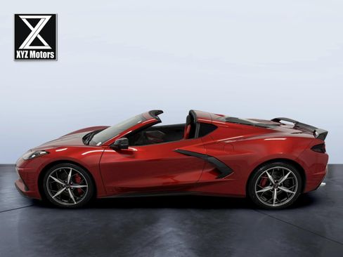 Used 2022 Chevrolet Corvette Stingray Preferred Cpe w/ Z51 Performance Package RWD image 4