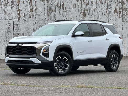 New 2026 Chevrolet Equinox ACTIV w/ Convenience Package III AWD/4WD image 1