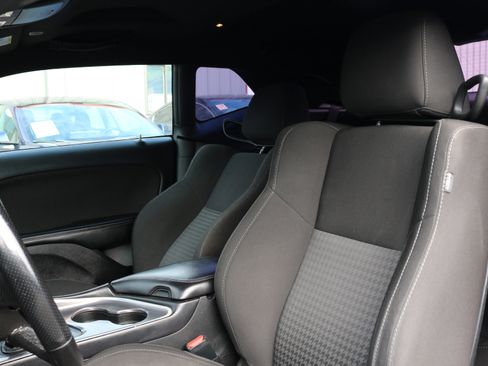 Used 2021 Dodge Challenger R/T image 14