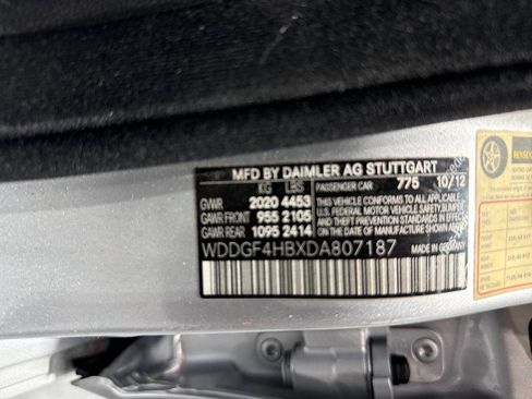 Used 2013 Mercedes-Benz C 250 Sedan image 43