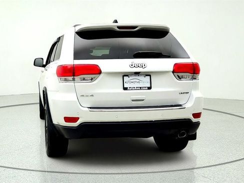 Used 2018 Jeep Grand Cherokee Limited AWD/4WD image 6