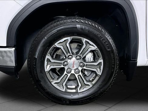 Used 2026 GMC Sierra 1500 SLT RWD image 11