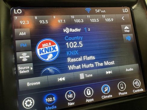 Used 2021 Chrysler 300 S image 28