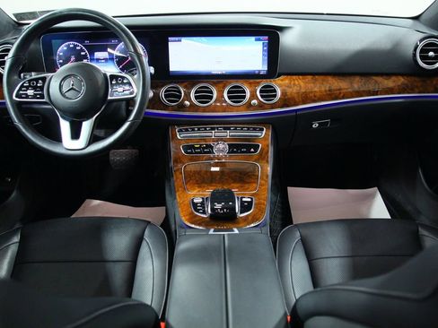 Certified 2020 Mercedes-Benz E 350 4MATIC Sedan image 5