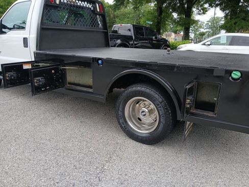 Used 2014 Ford F350 XL w/ Power Equipment Group AWD/4WD image 10