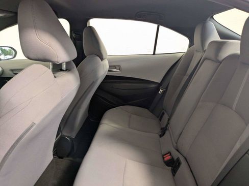 Used 2022 Toyota Corolla SE FWD image 31