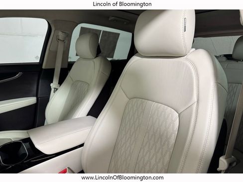 Certified 2021 Lincoln Nautilus Black Label image 21