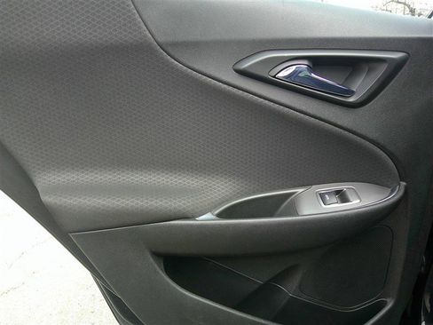 Used 2020 Chevrolet Malibu LT image 16