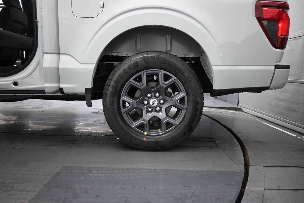 Used 2026 Ford F150 STX w/ Equipment Group 200A RWD image 18