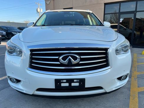 Used 2015 INFINITI QX60 FWD w/ Deluxe Touring Package image 2