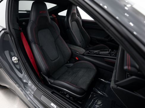 Certified 2026 Porsche 911 Carrera GTS RWD image 15