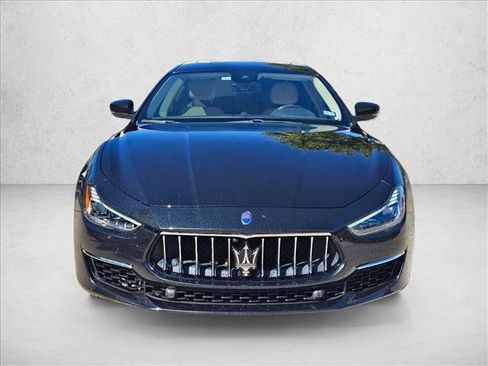 Used 2020 Maserati Ghibli S GranLusso image 2