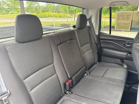 Used 2019 Honda Ridgeline Sport image 33
