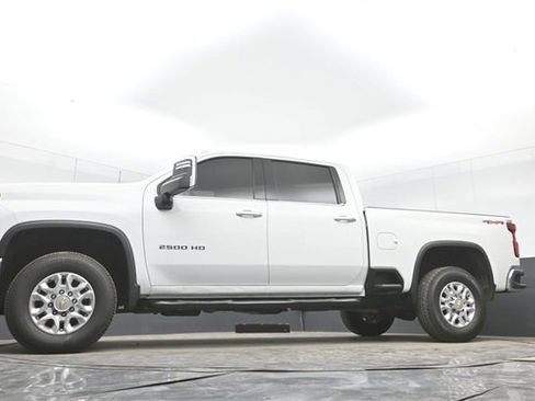 Used 2023 Chevrolet Silverado 2500 LTZ image 46