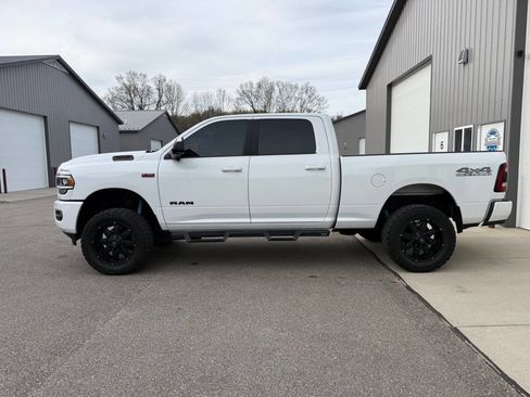 Used 2021 RAM 2500 Big Horn w/ Level 2 Equipment Group AWD/4WD image 4
