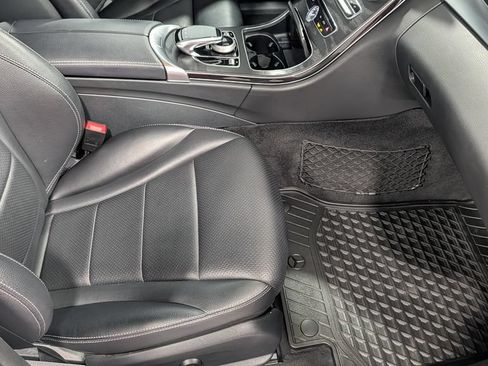 Used 2016 Mercedes-Benz C 300 4MATIC Sedan image 17