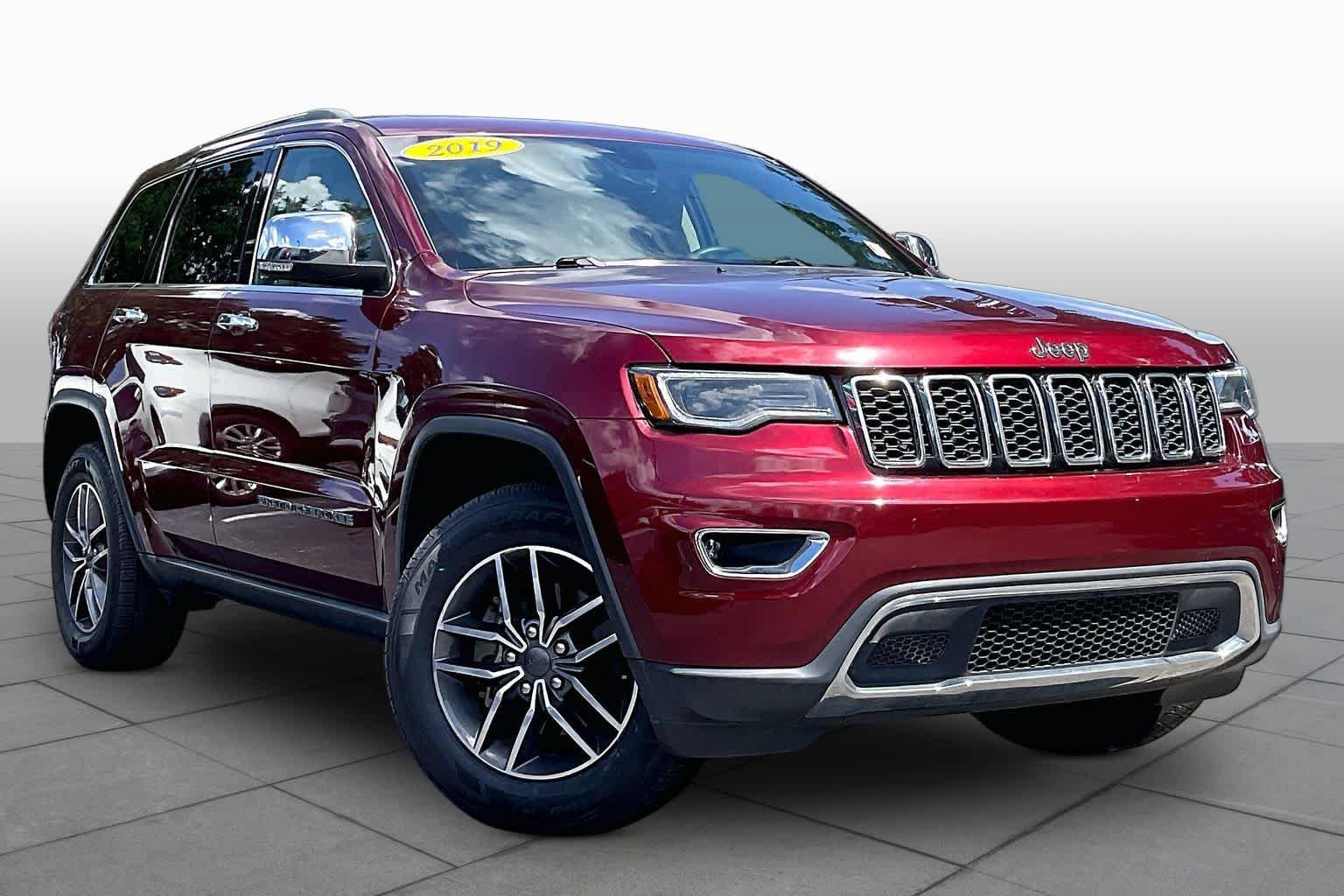 Used 2019 Jeep Grand Cherokee Limited w/ Luxury Group II RWD image 3