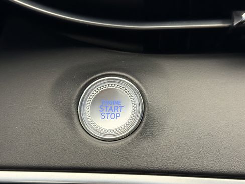 Used 2023 Genesis GV70 2.5T w/ Select Package image 25