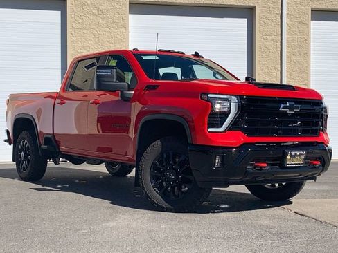 New 2025 Chevrolet Silverado 2500 LT w/ Trail Boss Package image 2