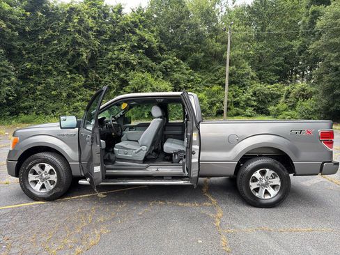 Used 2014 Ford F150 STX w/ Equipment Group 201A Mid RWD image 20