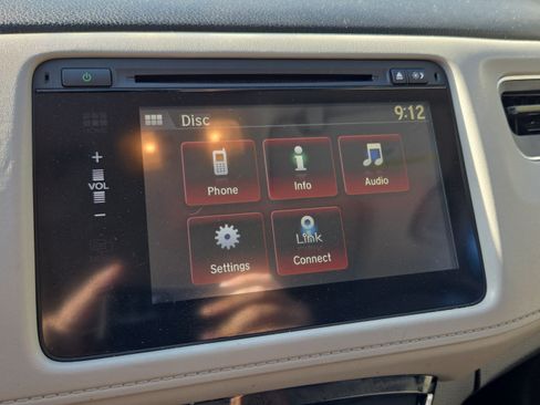 Used 2016 Honda HR-V EX image 18