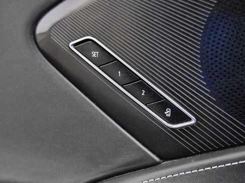 Used 2023 Chevrolet Corvette Stingray Premium Conv w/ Z51 Performance Package image 21