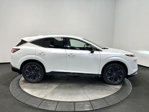 Used 2025 Nissan Murano Platinum w/ Cargo Package image 7