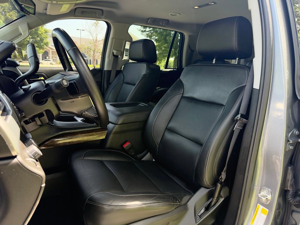 Used 2020 Chevrolet Tahoe LT AWD/4WD image 18