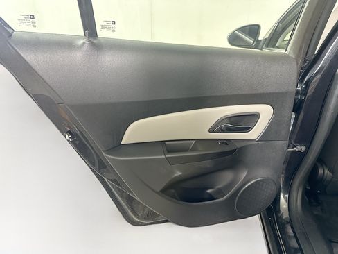 Used 2012 Chevrolet Cruze LS w/ Connectivity Package FWD image 23